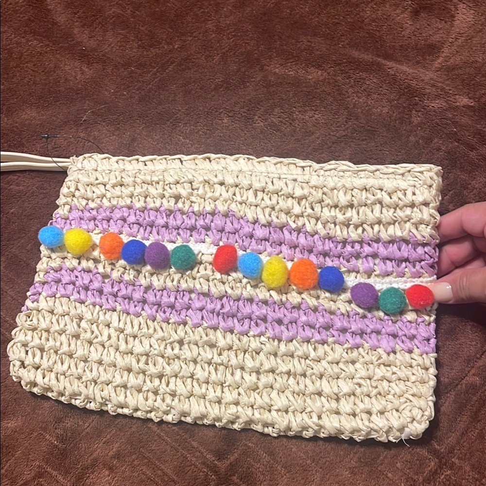 NEW Colorful Pom-Pom straw Clutch